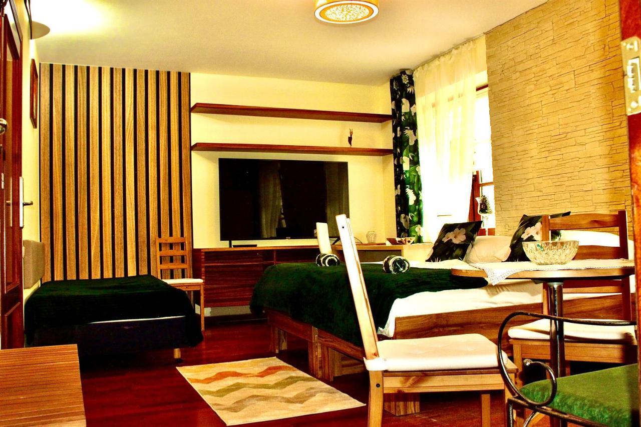 Villa Casanna Apartments Łomianki Zewnętrze zdjęcie